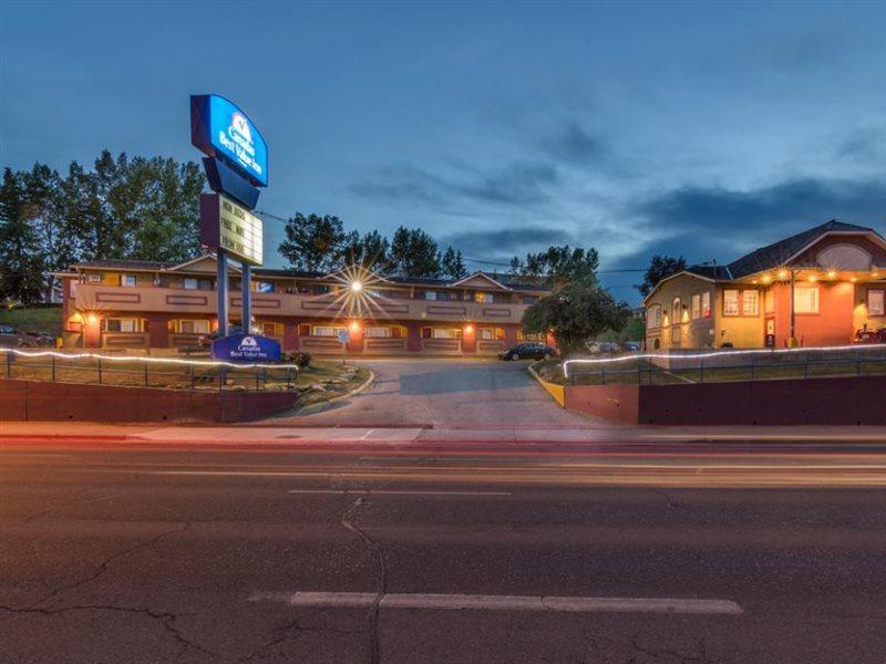 Canadas Best Value Inn Calgary Exterior photo