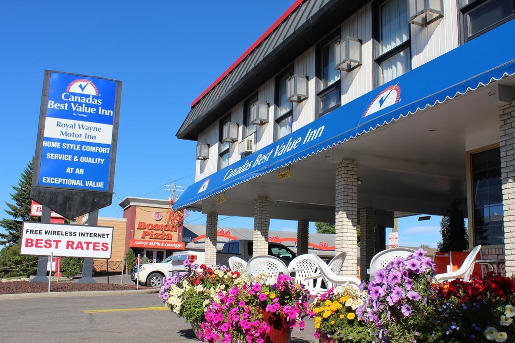 Canadas Best Value Inn Calgary Exterior photo