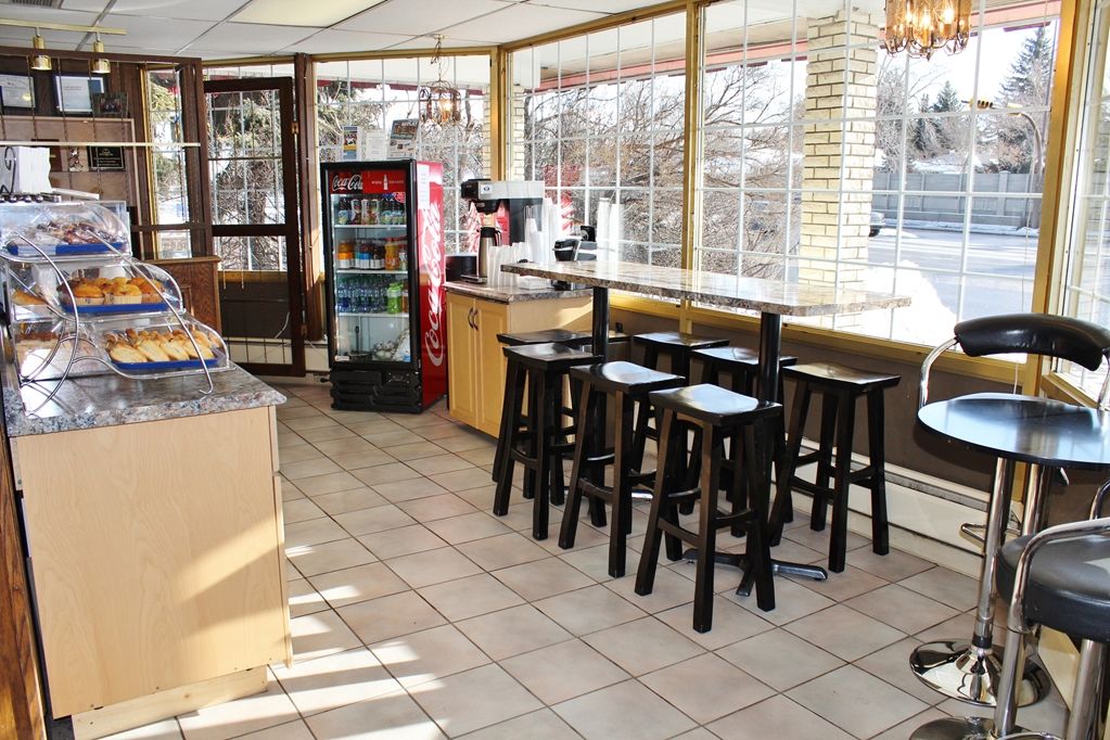 Canadas Best Value Inn Calgary Facilities photo