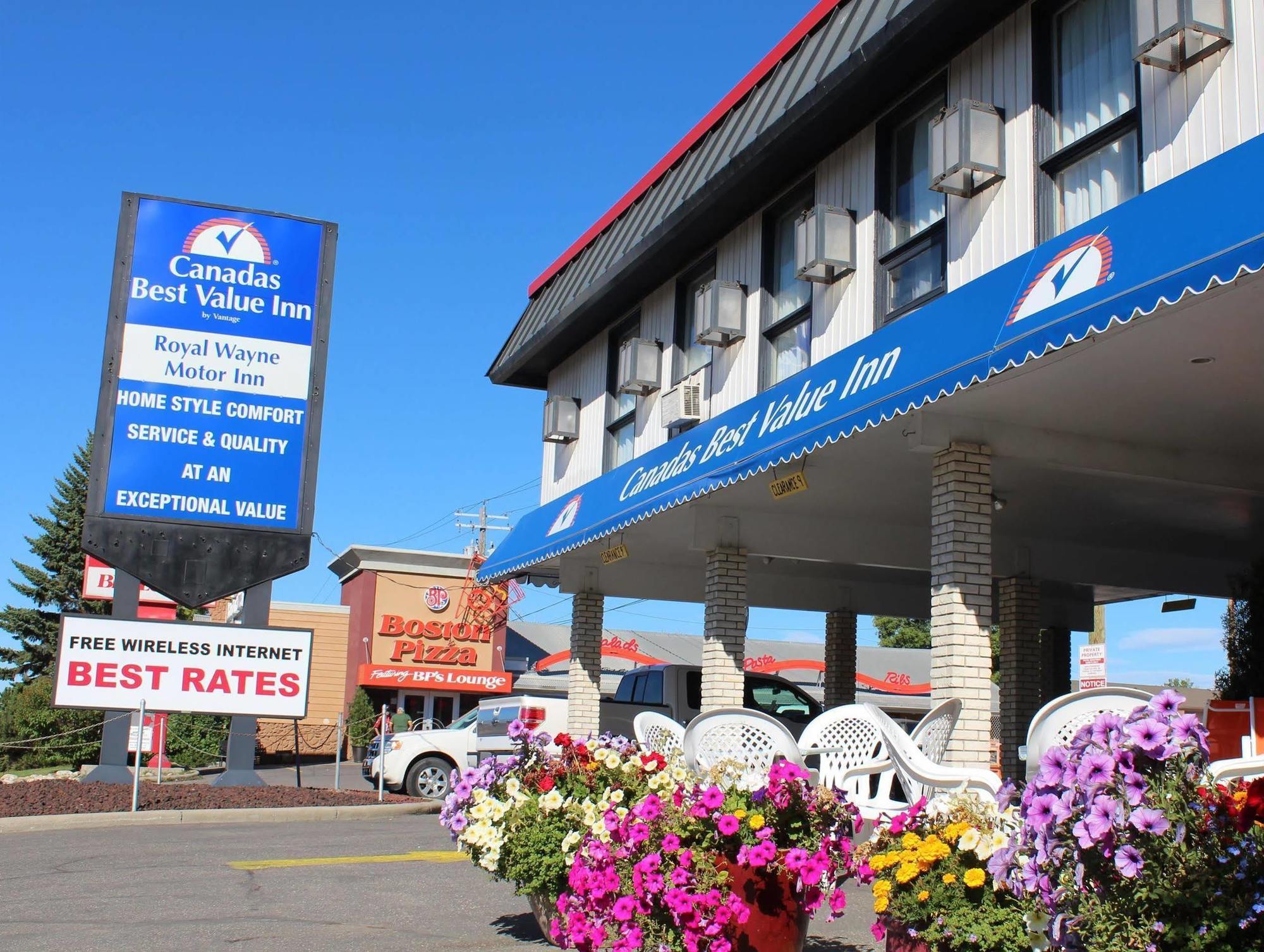 Canadas Best Value Inn Calgary Exterior photo