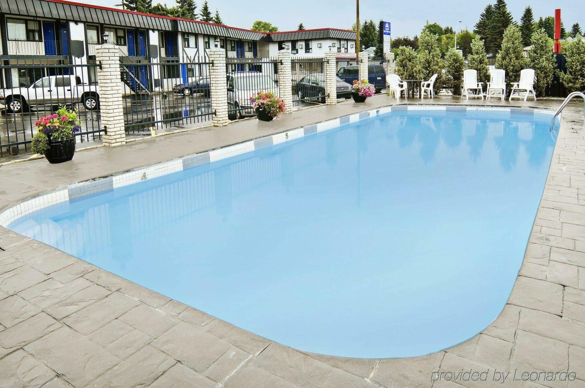Canadas Best Value Inn Calgary Facilities photo